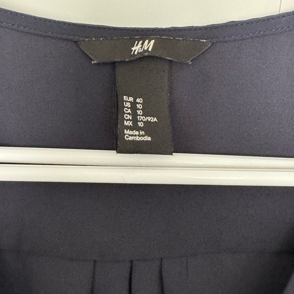 H&M Navy Wrap Blouse - Picture 3 of 4